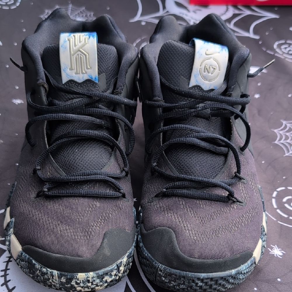 Nike Kyrie Black and Gray High-Tops